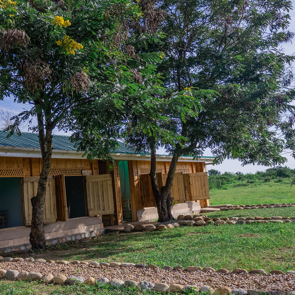 Basecamp Resort Mweya